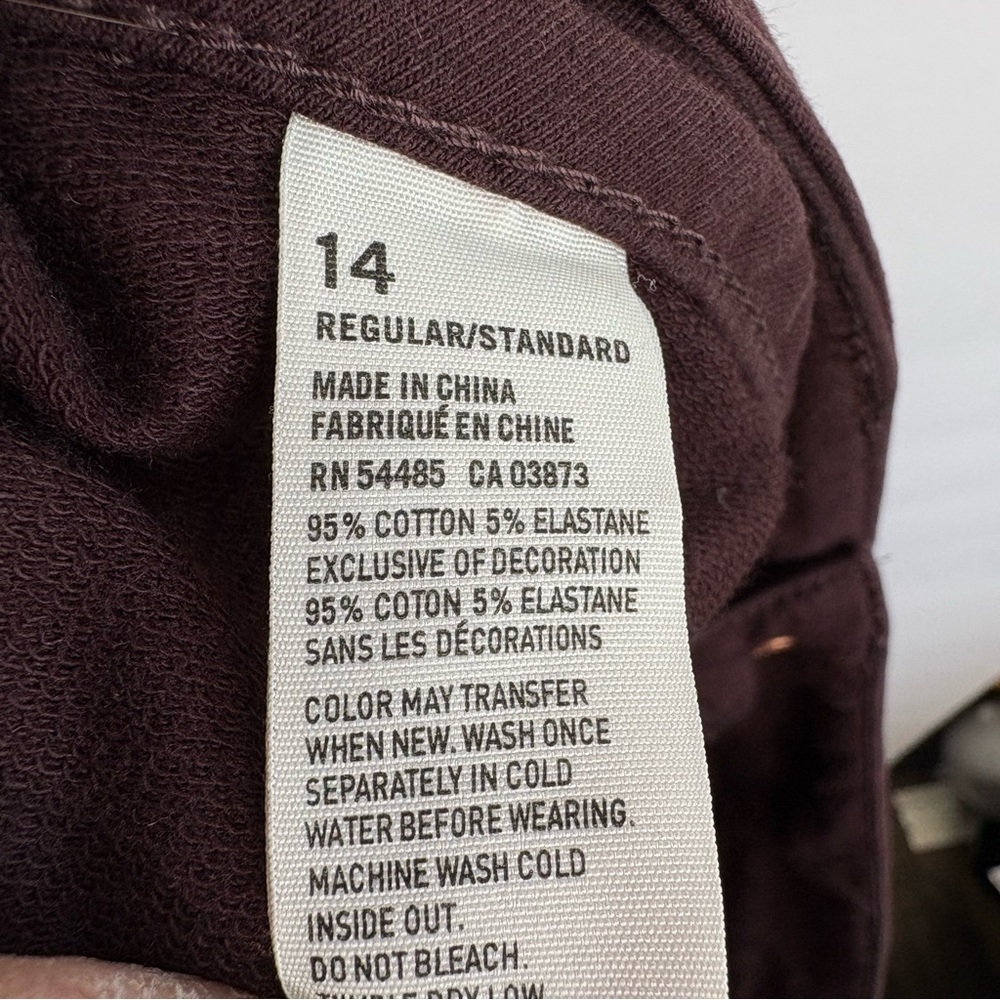American Eagle Maroon Soft Pant - Picture 9 of 10